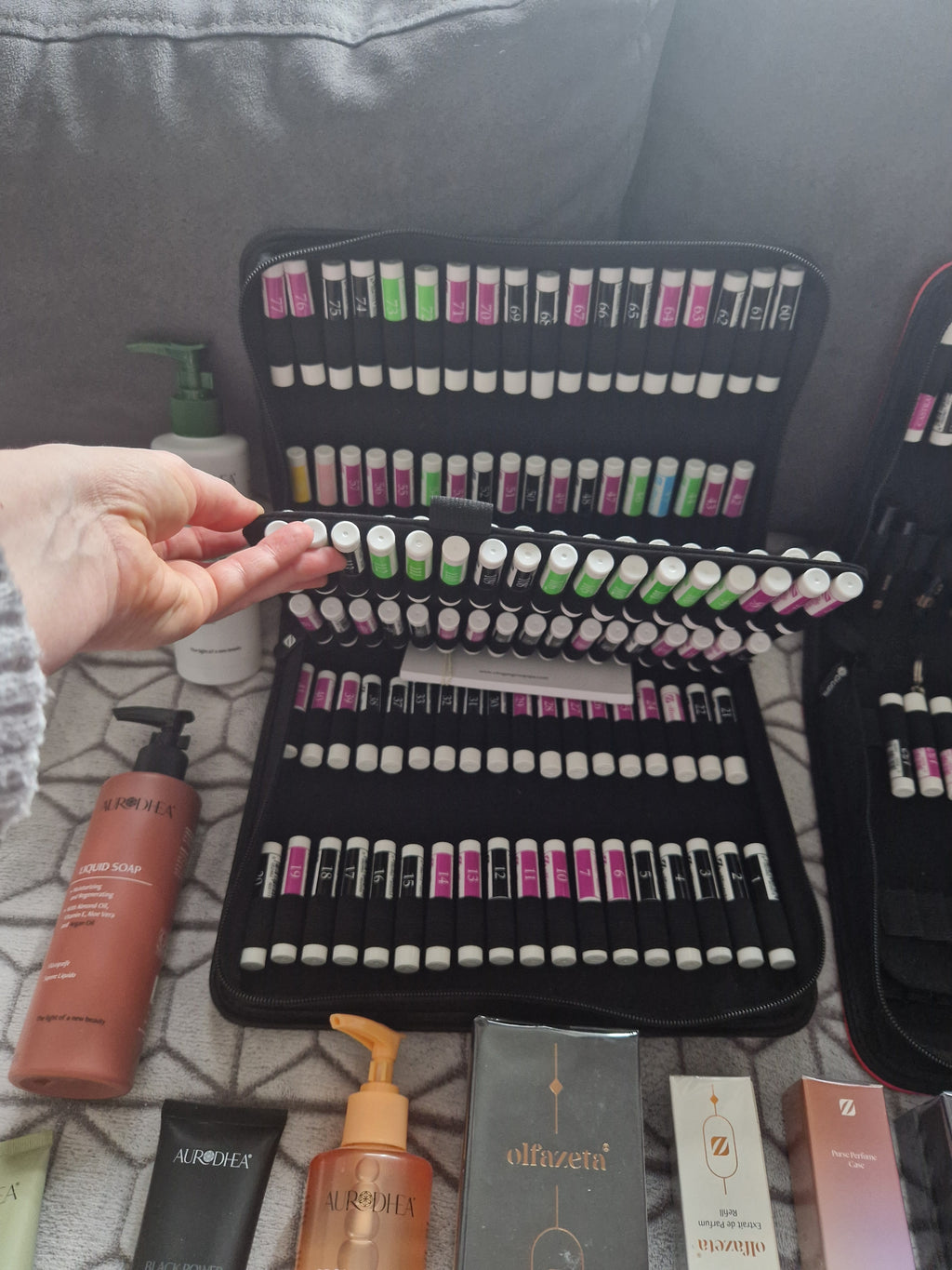 LOT DE PRODUITS CHOGAN